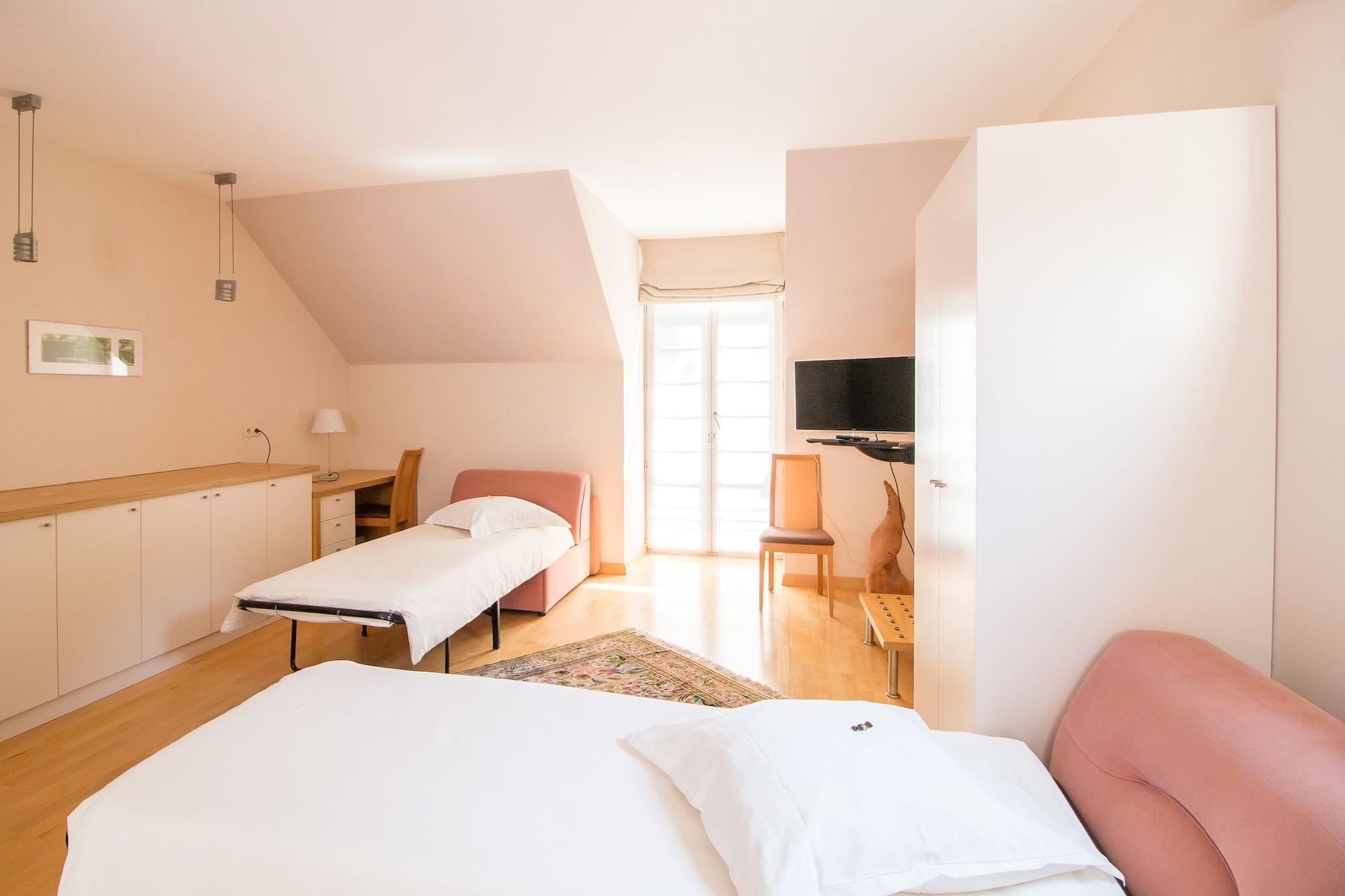 Hotel Au Repos Des Chasseurs Auderghem Exteriör bild