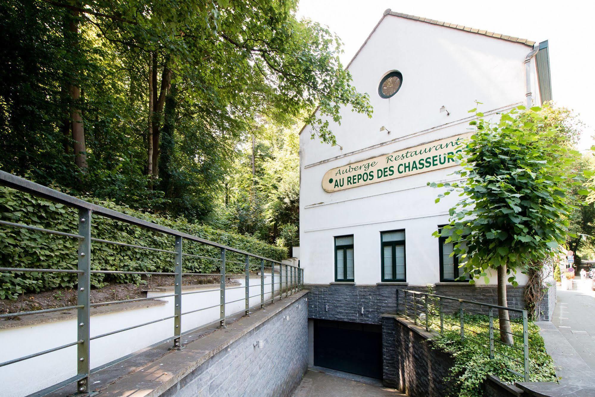 Hotel Au Repos Des Chasseurs Auderghem Exteriör bild